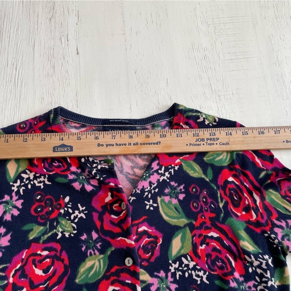 Lands End Sz S 6-8 NavyFloral Button Front Cardigan EUC - Picture 6 of 6